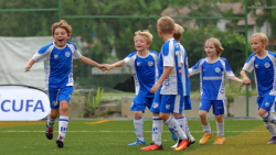 آموزش فوتبال به کودکان|آموزش تکنیک فوتبال|آموزش فوتبال(دروازه بانی مقدماتی)