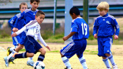 آموزش فوتبال به کودکان|آموزش تکنیک فوتبال|آموزش فوتبال( ریتم حرکتی در بازی )