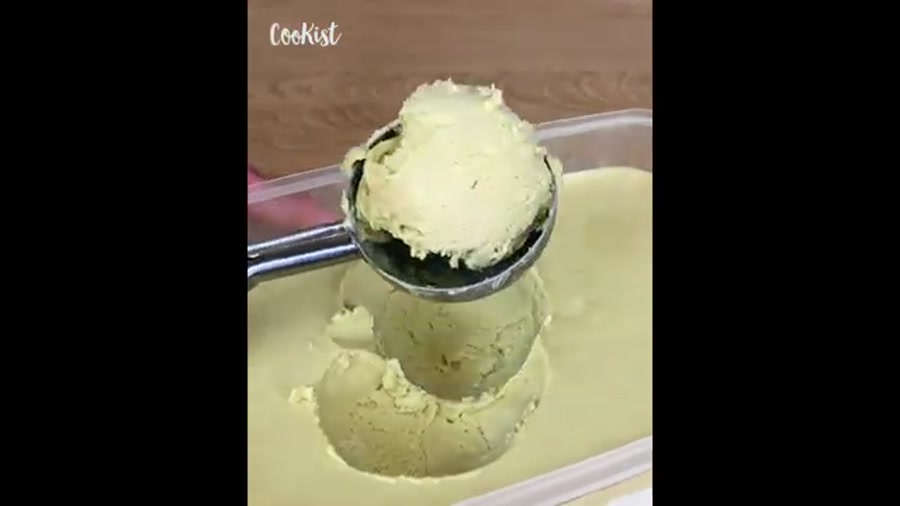 طرز تهیه بستنی پسته  خانگی با کاور شکلات