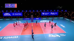 والیبال ایران و آمریکا ۲۰۲۱ ... تقابل صابرکاظمی و بنجامین پچ