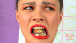 فان و سرگرمی  چالش غذایی خنده...