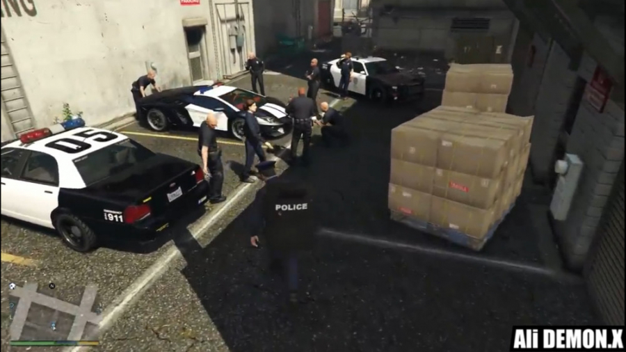 اگر در GTA 5- این پلیس را دنبال کنید چه اتفاقی می افتد پلیس محلی مخفی لامبورگینی