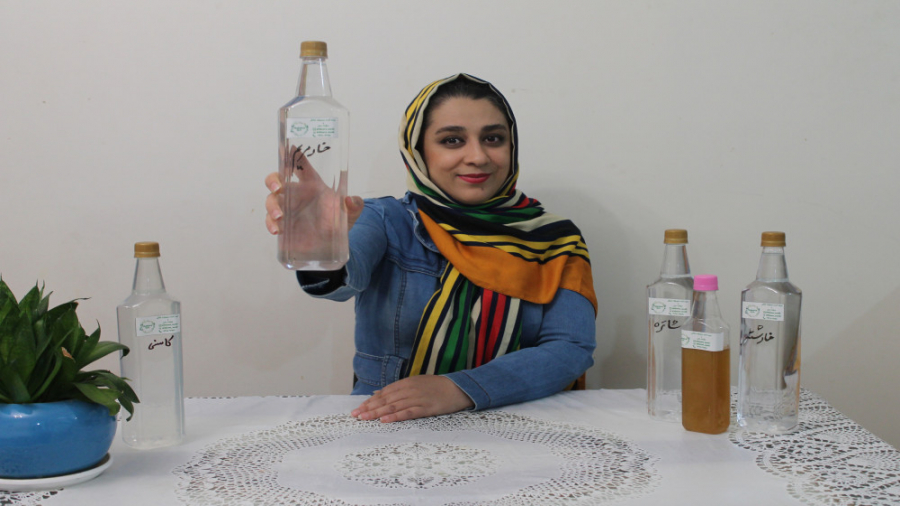 عرقیات گیاهی مفید برای کبد زمان255ثانیه