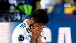 فاصله ای به اندازه چند سانتی م...