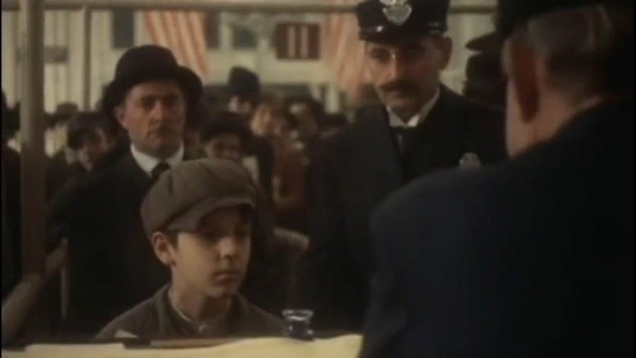 فیلم The Godfather: Part II 1974 رایگان و با کیفیت بالا زمان198ثانیه