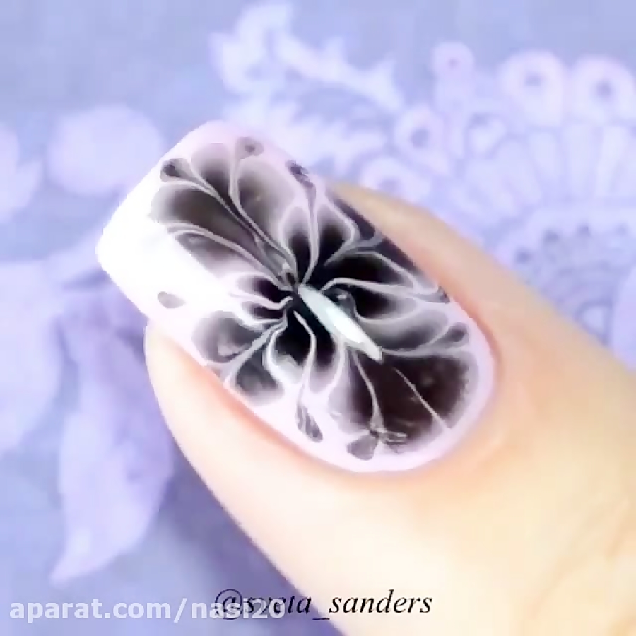 آموزش طراحی ناخن ساده و شیک .  چند ایده های جالب برای طراحی