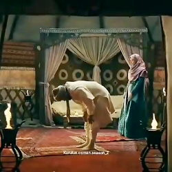 نماز خواندن عثمان و بالا دنبال...