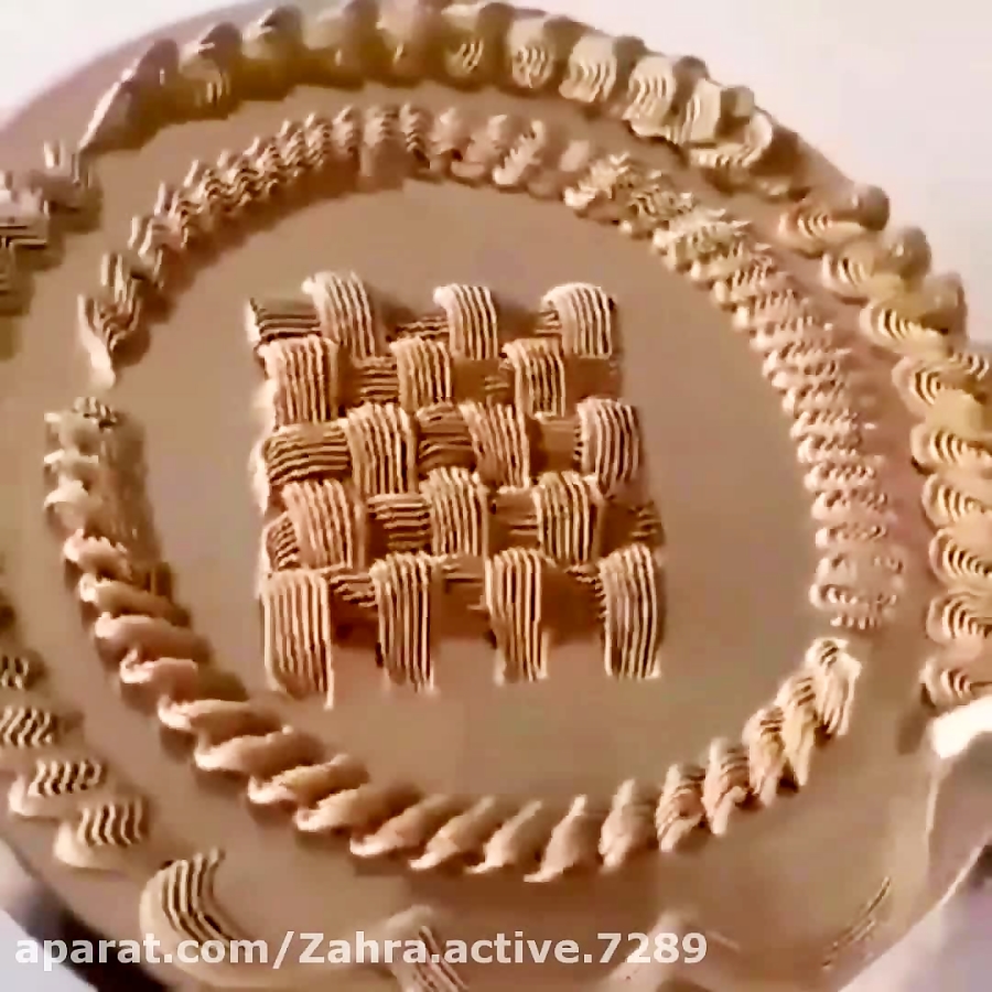 کار با ماسوره برای تزئین کیک