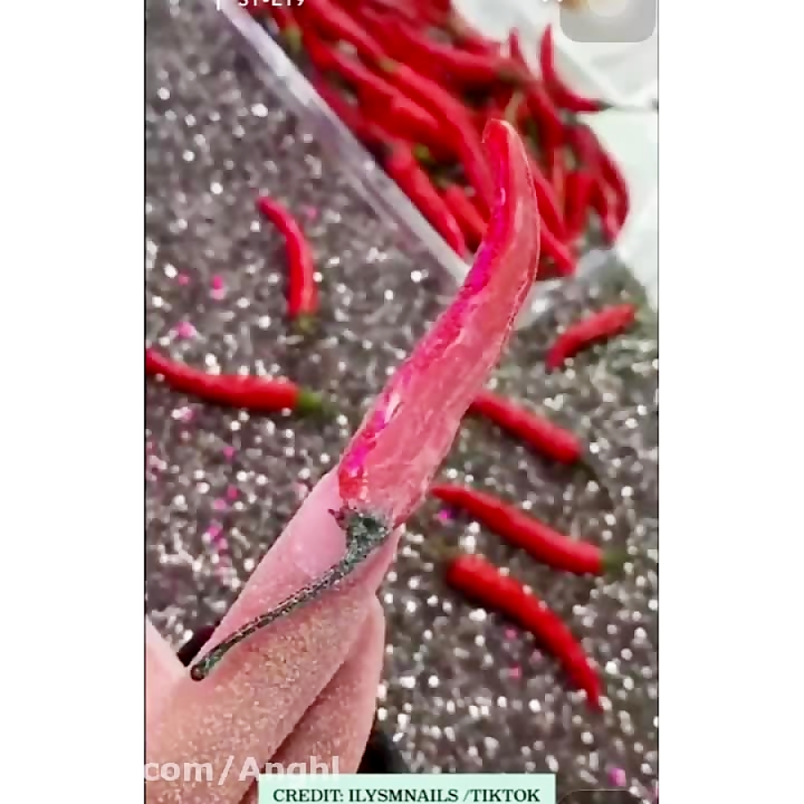 ناخن های زیبا و عجیب