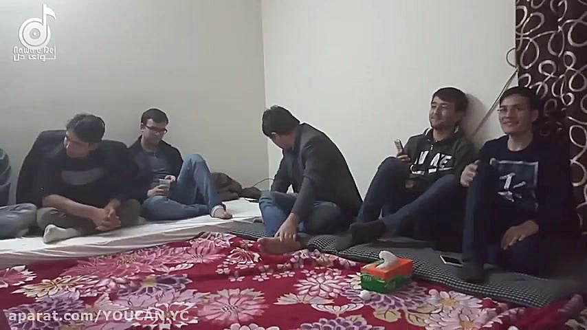 دور همی با دنبوره هزارگی و جمع محصلین در هند خواننده مصطفی عارفی دندان شیری