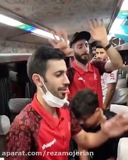 جشن و شادی بازیکنان پرسپولیس د...