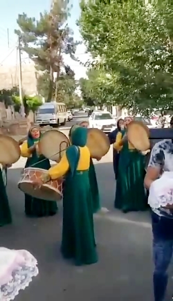 گروه موسیقی بانوان 09126173461 *مهر پاییز*