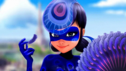 دختر کفشدوزکی و گربه سیاه دوبل...