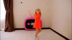 ناستیا استیسی  کودک بانوان  بر...