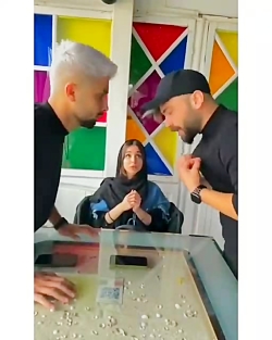 کلیپ.. نیکا و محمد ومتین... خن...