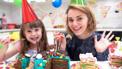 ایوا  تولد مامان