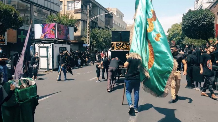 پوستر بزرگ