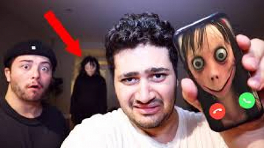 تماس با یه زن روانی به اسم مومو در ساعت 3 شب - facetime the haunted woman at 3AM زاویه سازی صورت