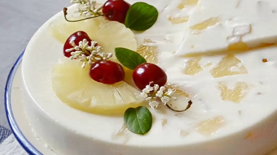 طرز تهیه پاناکوتا وانیلی با ژله و کمپوت آناناس (همراه با لینک محصول در توضیحات)