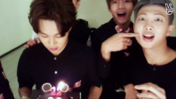 !Rap Monster's Birthday لایو ب...