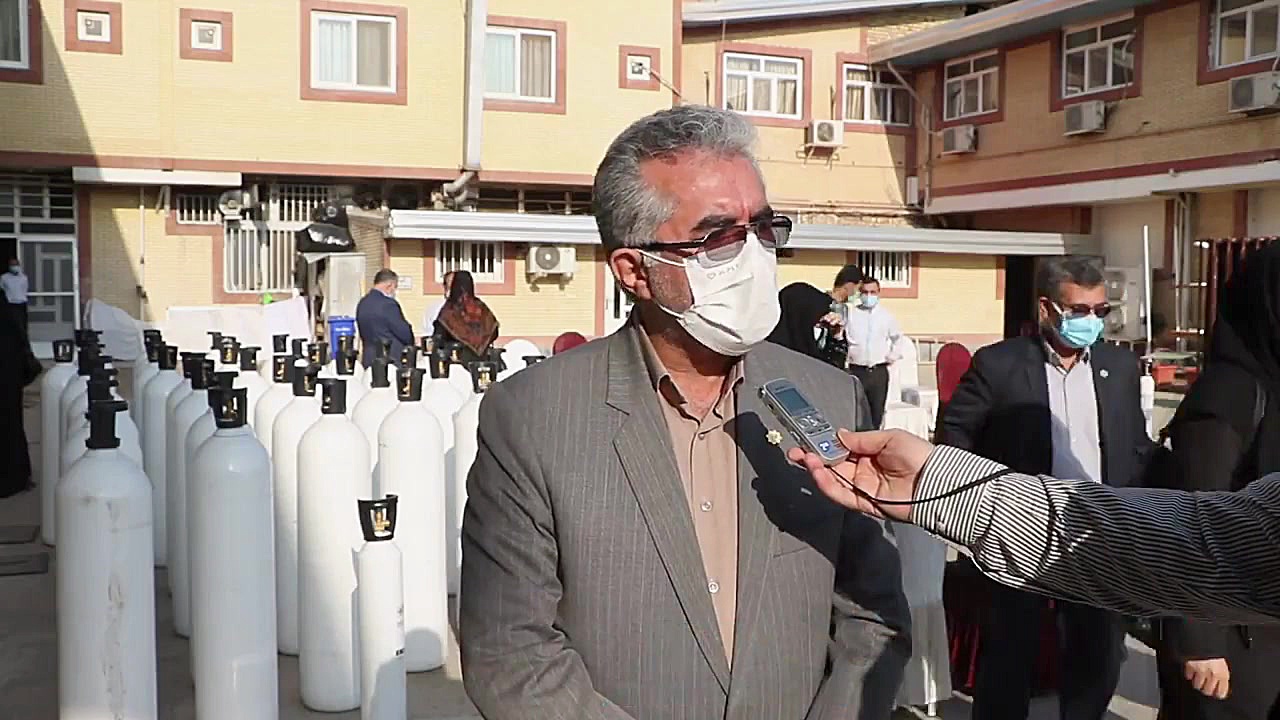 اهدای کپسول اکسیژن توسط خیرین آموزش و پرورش گنبدکاووس منافذ باز پوست