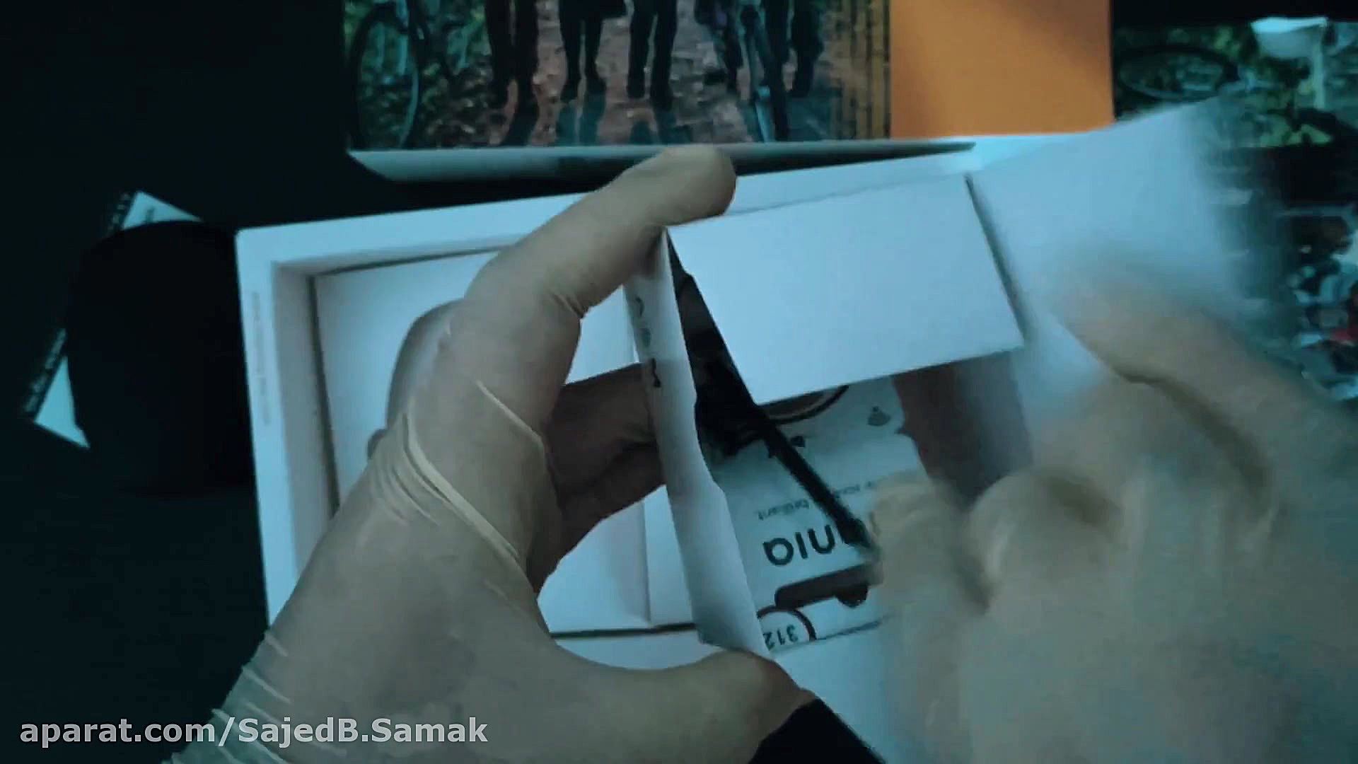 آنباکس کردن و محتویات جعبه سمعک AM ادیولوژیست ساجد بادفر