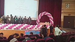 جواد قره داغی در اختتامیه جشنواره برندگان تاتر به روی سن رفت جواد قره داغی در اختتامیه جشنواره برندگان تاتر به روی سن رفت