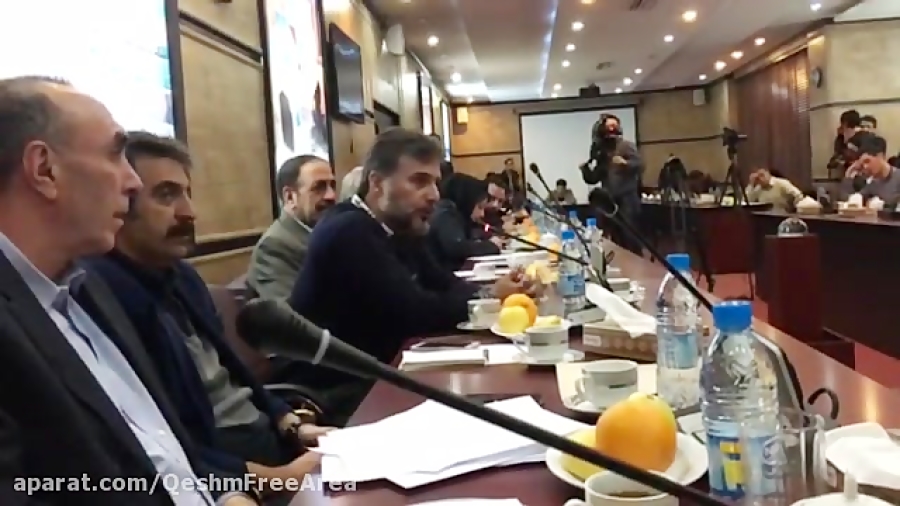 پوستر بزرگ