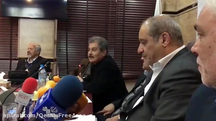 پوستر کوچک