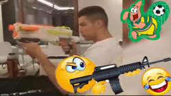 بمب خنده در حاشیه های فوتبال (...