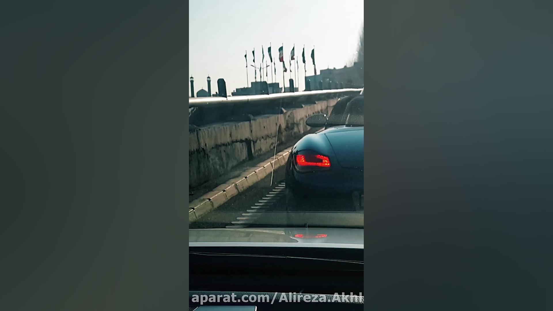 پوستر بزرگ