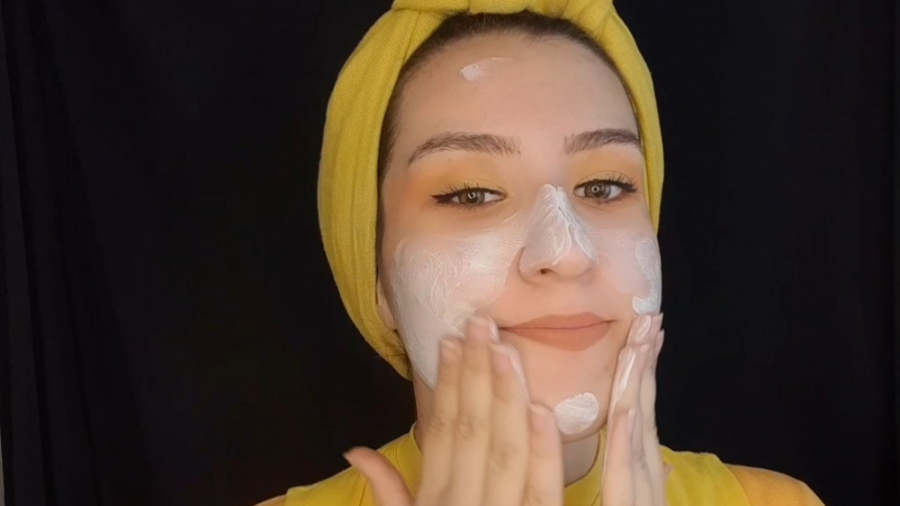 چالش کرم ضد آفتاب