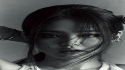 وقتی جنی گریه میکنیع