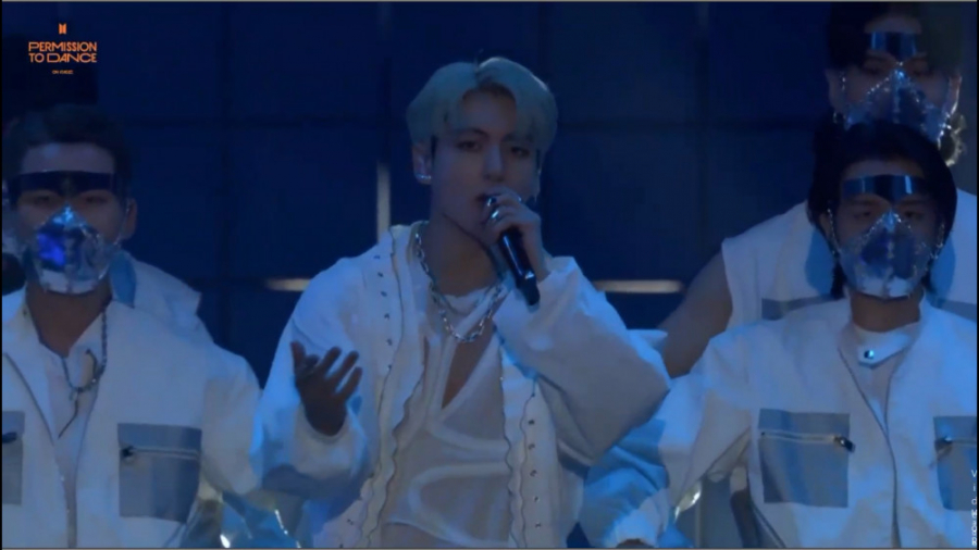 BTS - ON کنسرت انلاین «Permission To Dance ON STAGE» بی تی اس 2021 کیفیت 1080p کلاغ آنلاین