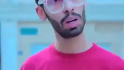 طنز پویان آن ار (دنبال:دنبال)