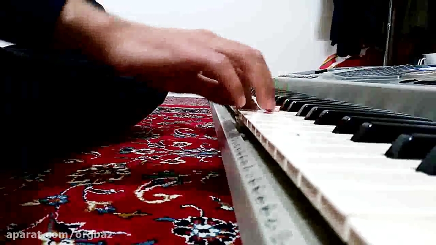 نواختن اهنگ داغ یک عشق قدیمی گوگوش با ارگ