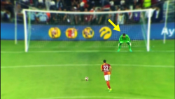 وقتی حوصله دروازه‌بان سر می‌رو...