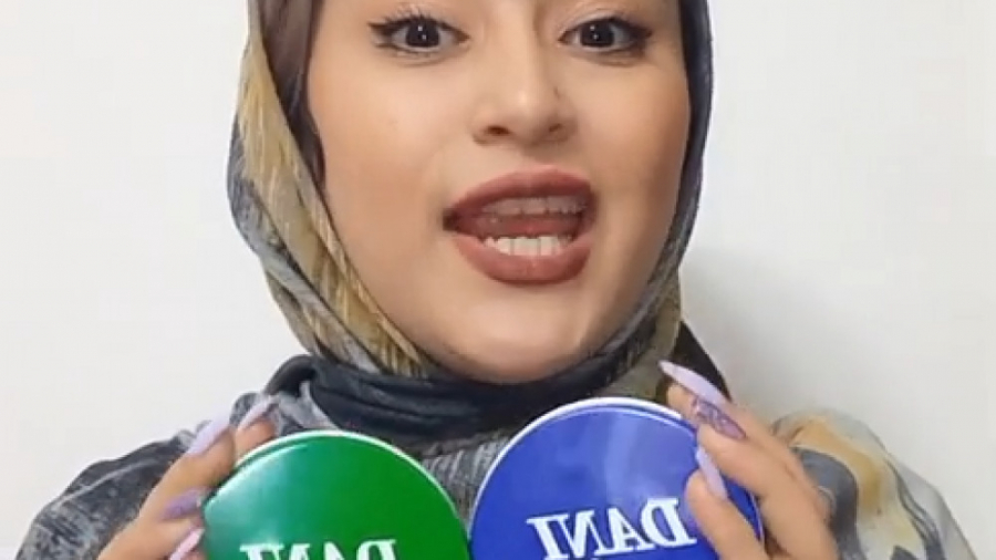 کرم مرطوب کننده دنی وان مدل نرمال و چرب حجم 100 میلی لیتر در فروشگاه نازی رخ جرمگیری