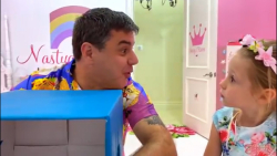 ناستیا استیسی  بانوان کودک  نا...