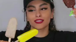 مونا فود اسمر فود فود اسمر بست...