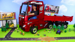 ماشین اسباب بازی پلیس  یک ماشی...