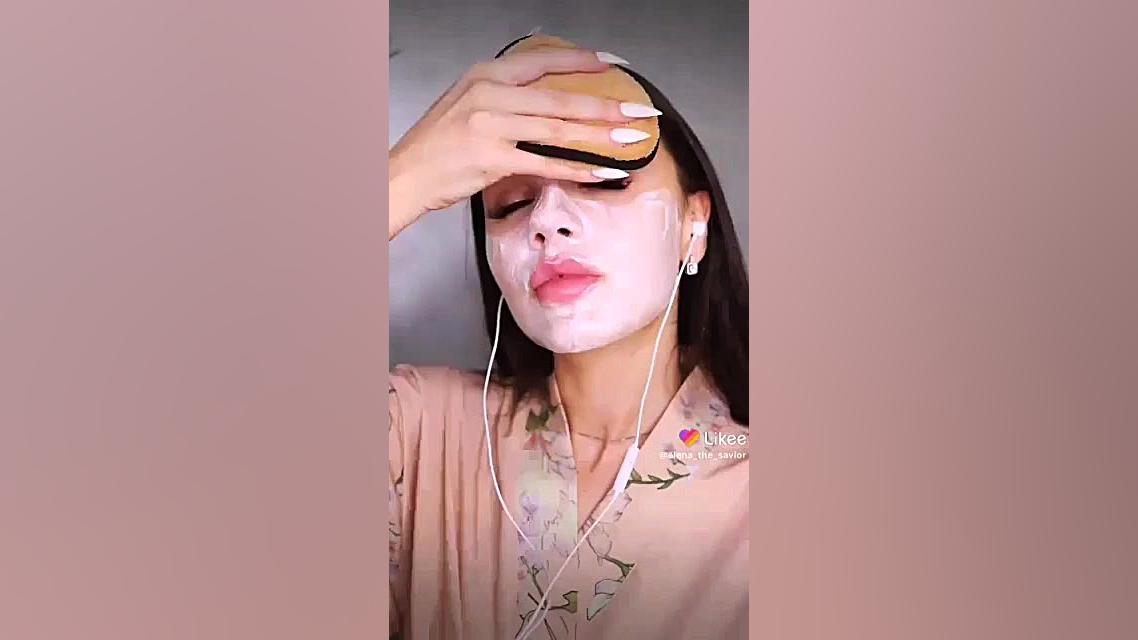 کرم دست صورت / کرم آبرسان پوست / روتین پوستی / کرم پوست / ماسک مو / بالم لب / ماکروسفالی