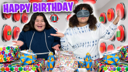 باز کردن هدیه های تولد با مری...