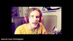 بازی کردن بازی ترسناک با عینک...