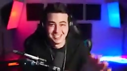 آریا کیوکسر