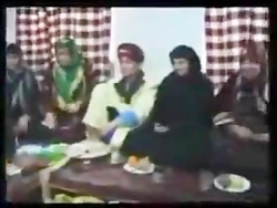 کلیپ شب یلدا  گزارشی از شب یلد...