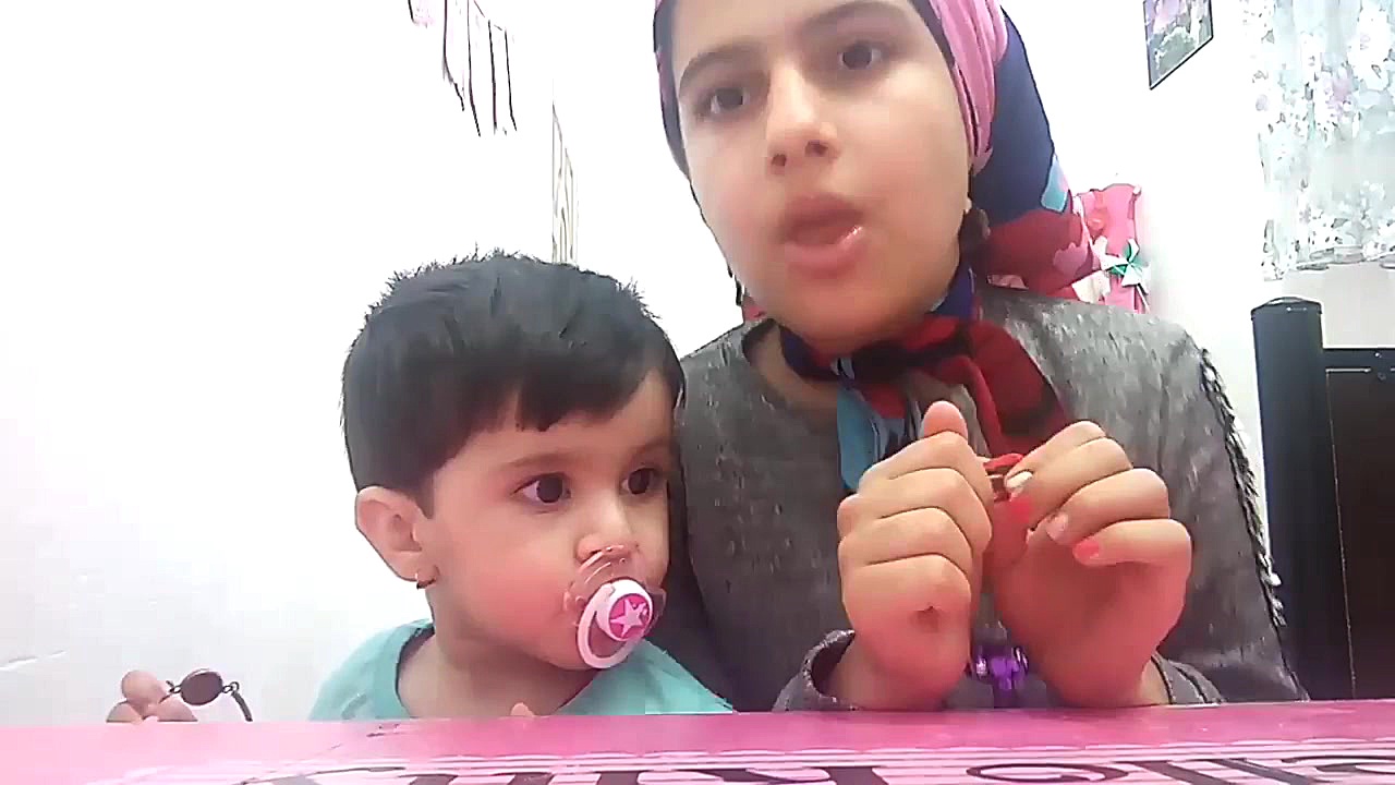 معرفی خواهرم همراه با غزاله (^o^) زمان73ثانیه