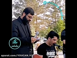 مداحی سوزناک بر مزار مادر