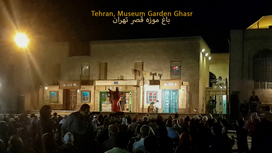 پوستر کوچک