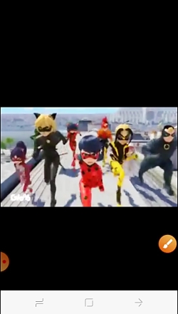 ماجراجویی در پاریس